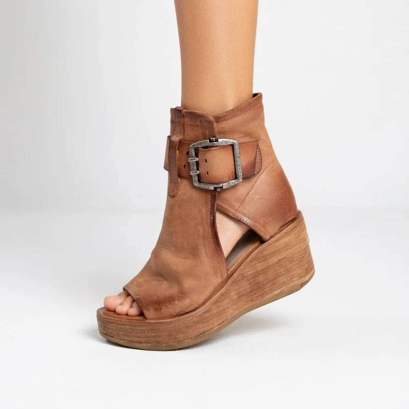Arlisse | Vintage Platform Sandals