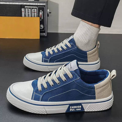 Axton | Classic Canvas Sneakers