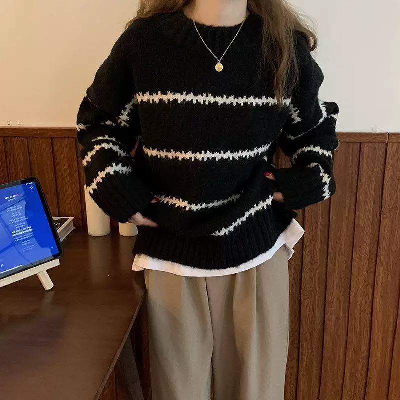 Women's Striped Chunky Knit Crew Neck Sweater