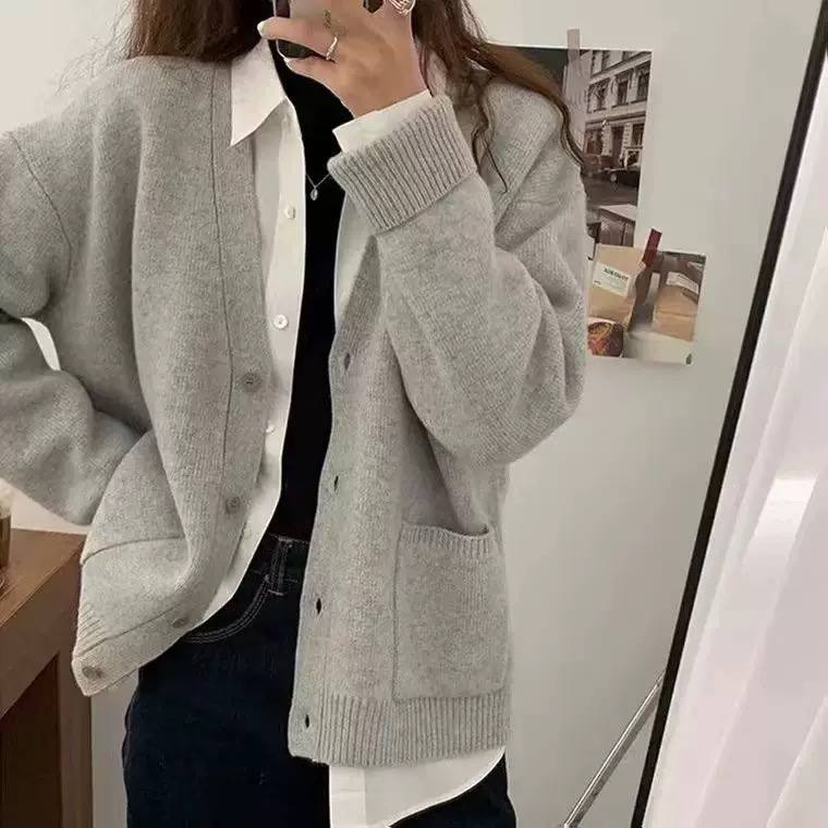 Women's Oversized V Neck Knit Long Cardigan With Pockets