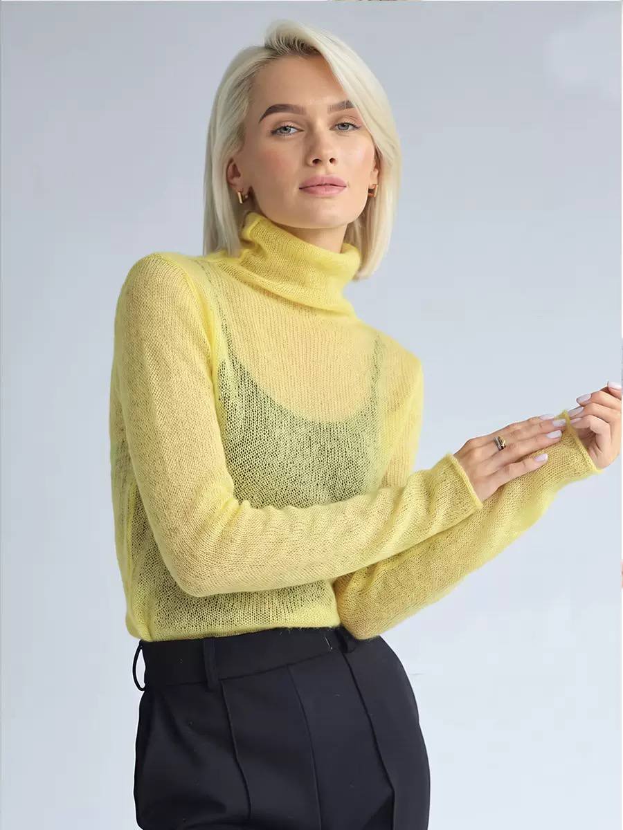 Turtleneck Knit Sweater – Long Sleeve, Lightweight Knit & Relaxed Fit