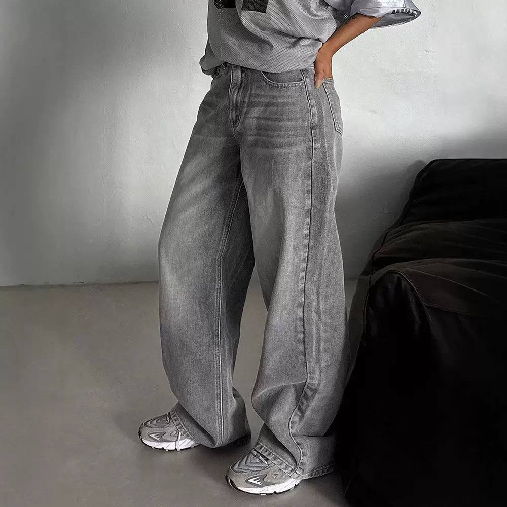 Women’s High-Waisted Relaxed Wide-Leg Denim Jeans