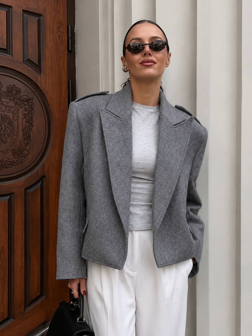 Women’s Structured Tailored Blazer with Notched Lapels and Shoulder Epaulette Detail