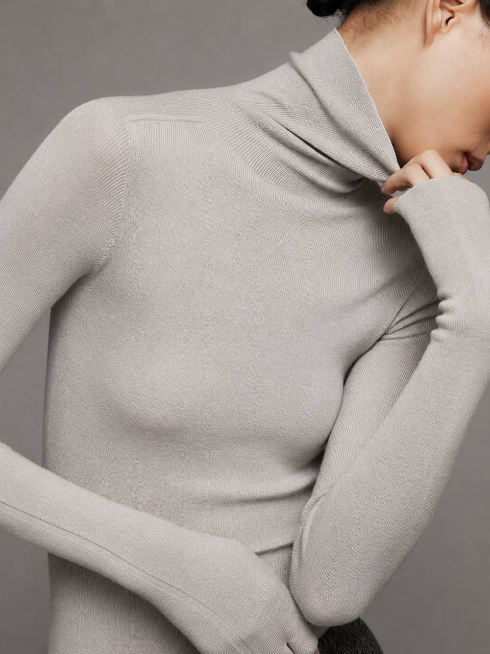 Women’s Slim-Fit Turtleneck Long-Sleeve Fine Knit Sweater